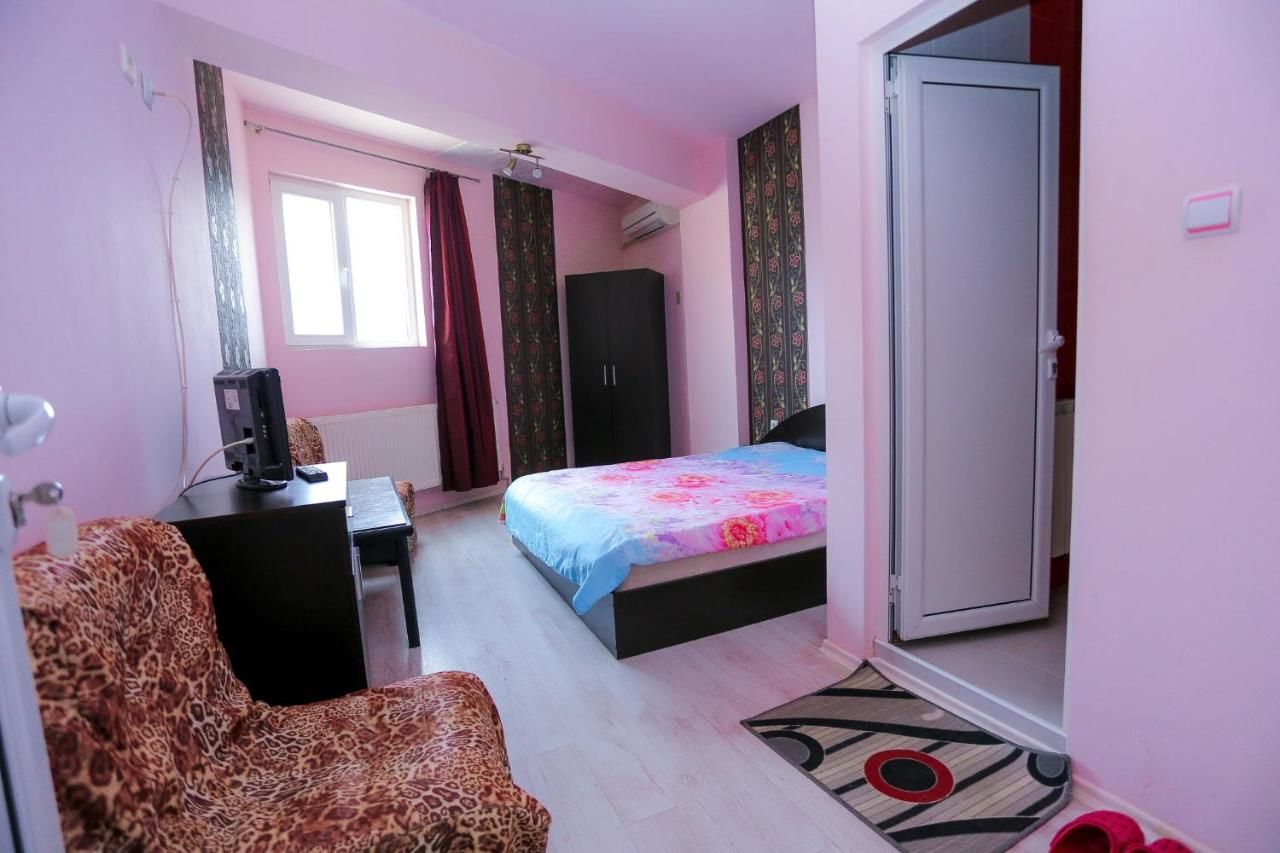 Хостелы Hostel Shatrata Bogomilovo-16