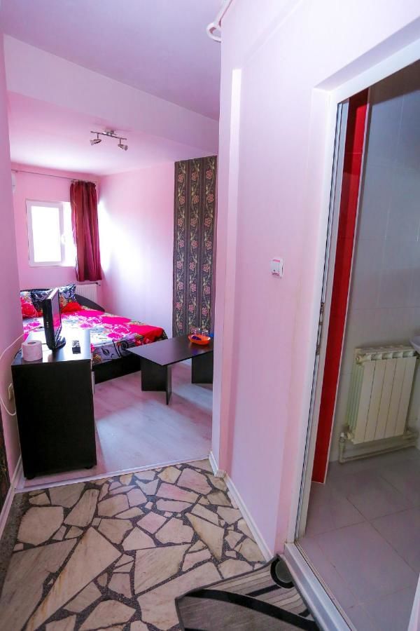 Хостелы Hostel Shatrata Bogomilovo